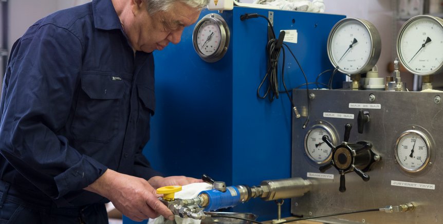 Keep a stock of spare CNG/CBG filling nozzles, send a complete set of nozzles for an annual service check, and reduce costly downtime
